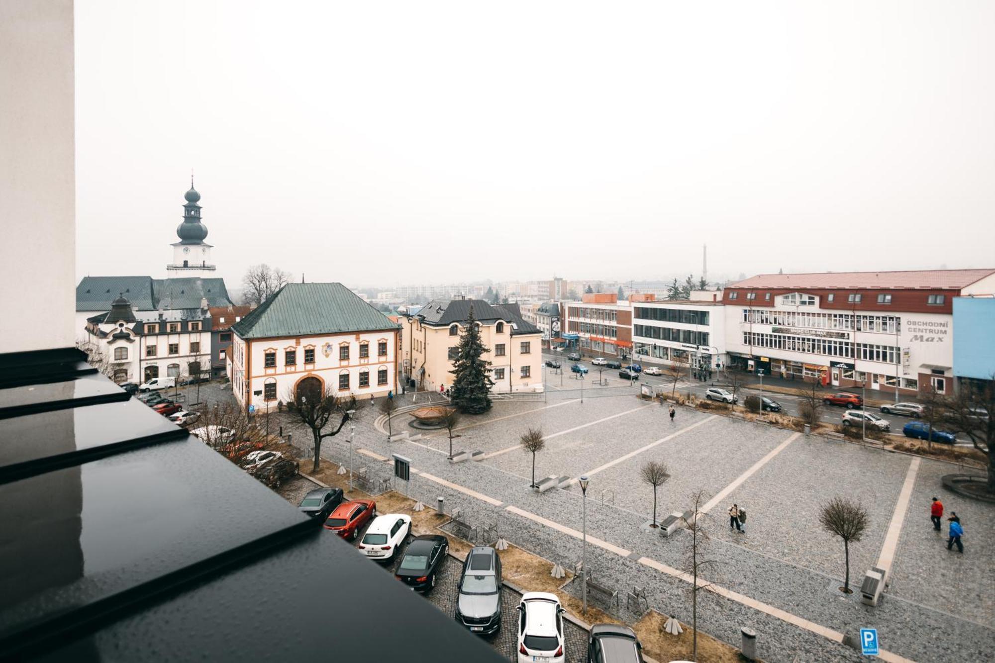 Byt 21 V Rezidenci Bily Lev Na Namesti Zdar Nad Sazavou Exterior photo